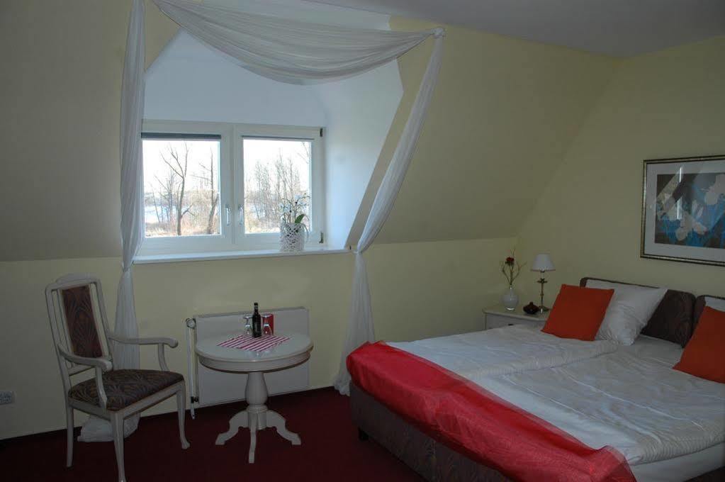 Alago Hotel Am See Cambs Dış mekan fotoğraf